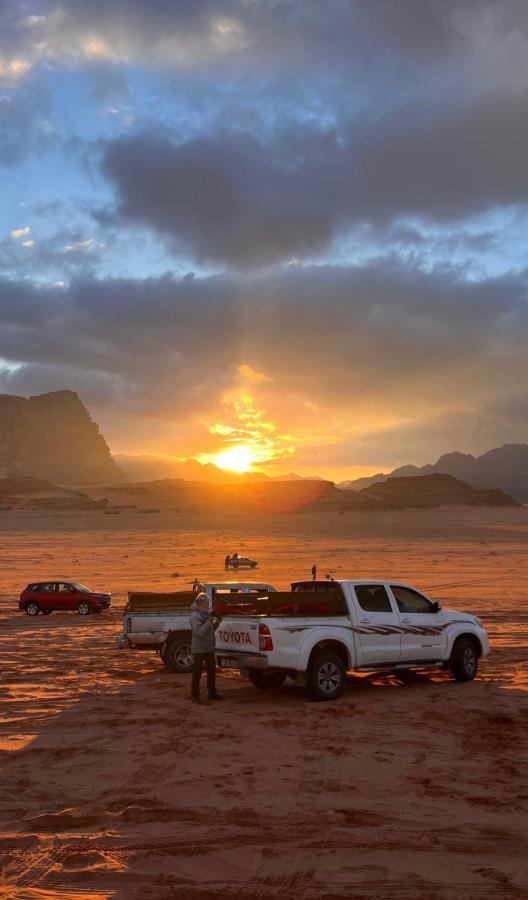 Wadi Rum Sunset Camp Kültér fotó
